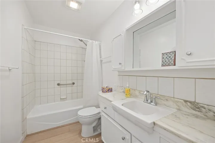 1800 Bea Way, La Habra, California 90631