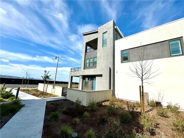 9331 Astor, Irvine, California 92618