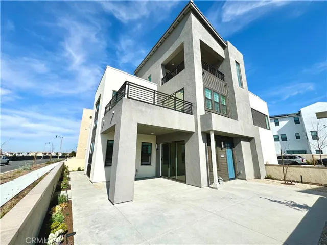 9331 Astor, Irvine, California 92618