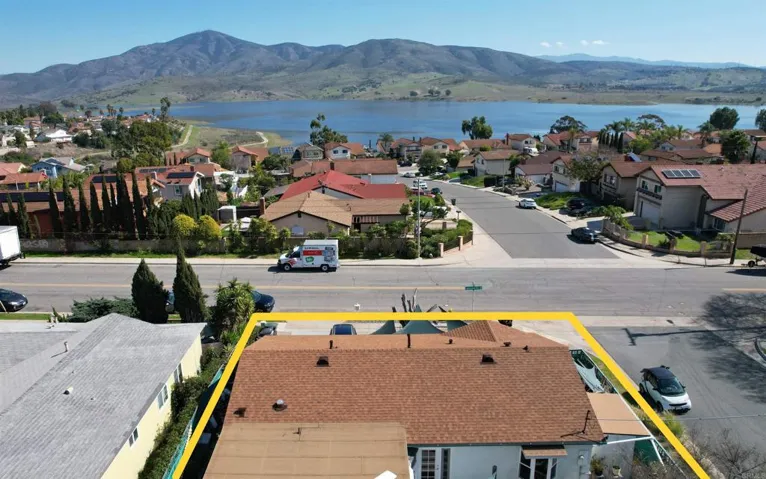 114 Lakeview Avenue, Spring Valley, California 91977
