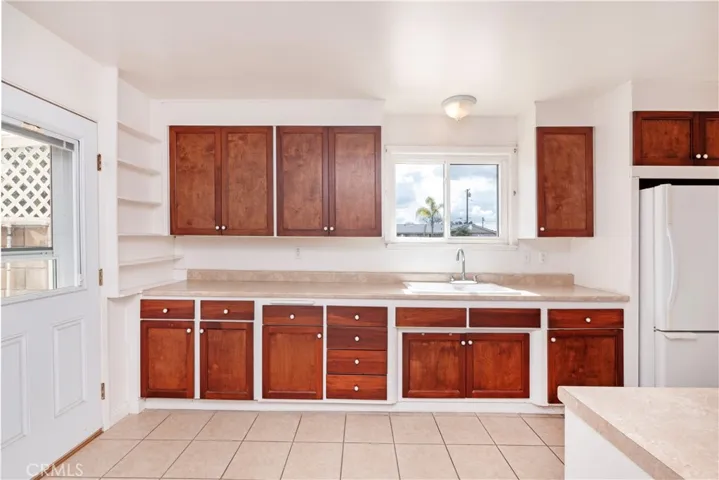 427 East Nubia, Covina, California 91722