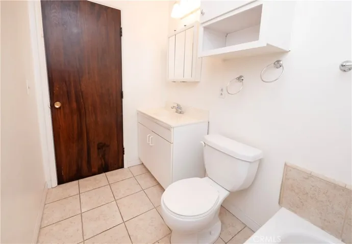 427 East Nubia, Covina, California 91722