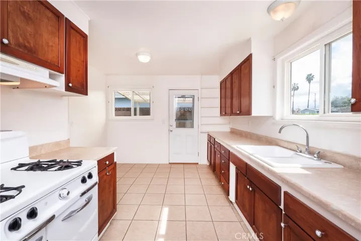427 East Nubia, Covina, California 91722