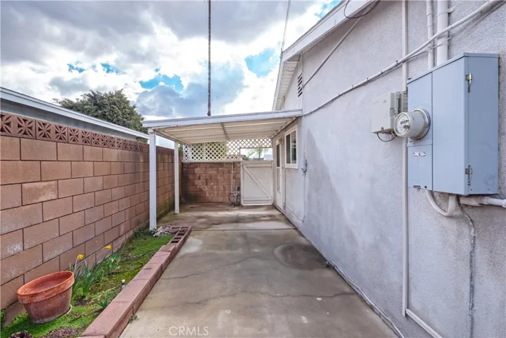 427 East Nubia, Covina, California 91722