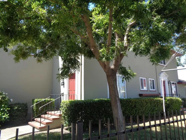 13547 Bancroft Ave 15, San Leandro, California 94578