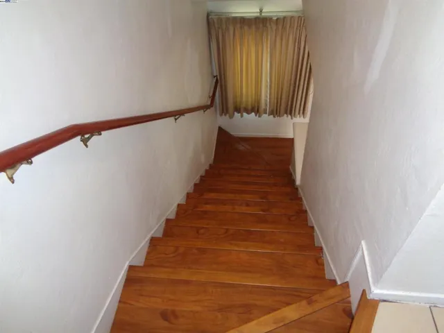13547 Bancroft Ave 15, San Leandro, California 94578