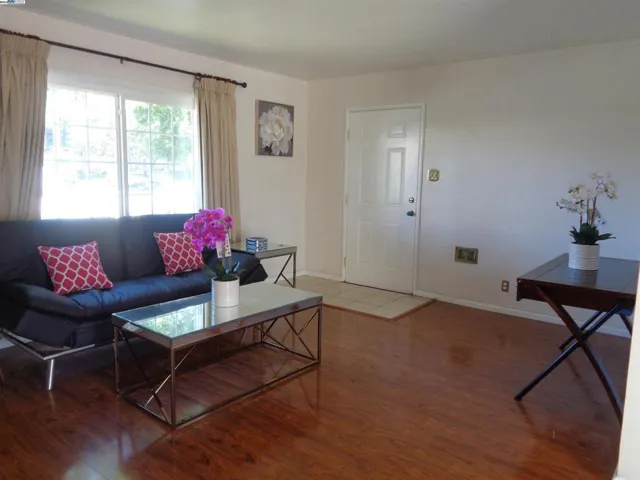 13547 Bancroft Ave 15, San Leandro, California 94578