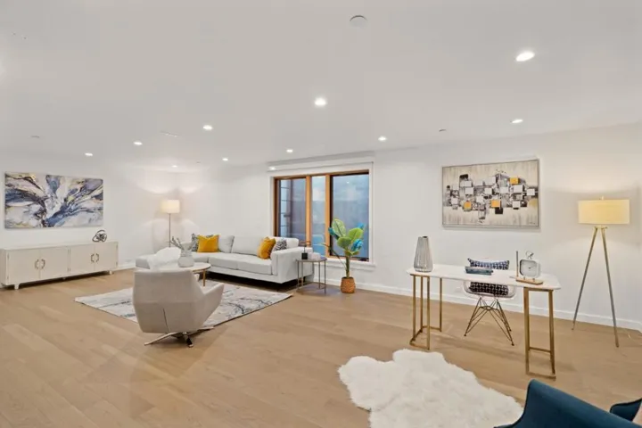 757 Moreno Avenue, Palo Alto, California 94303