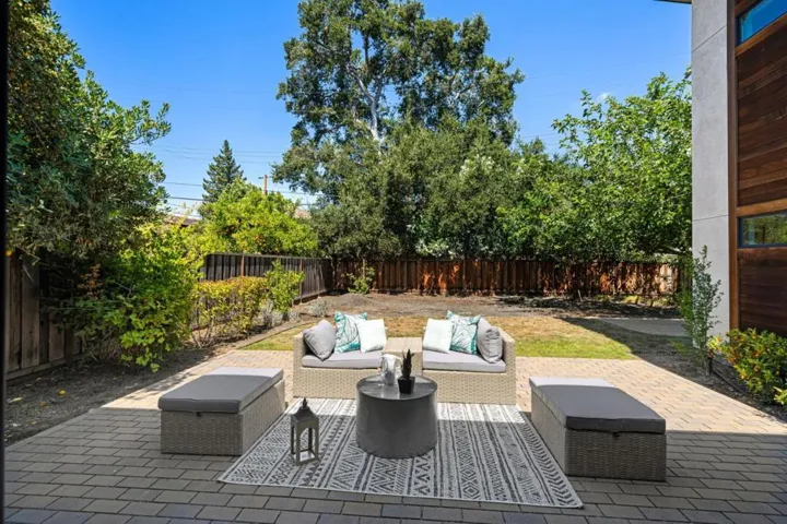 757 Moreno Avenue, Palo Alto, California 94303