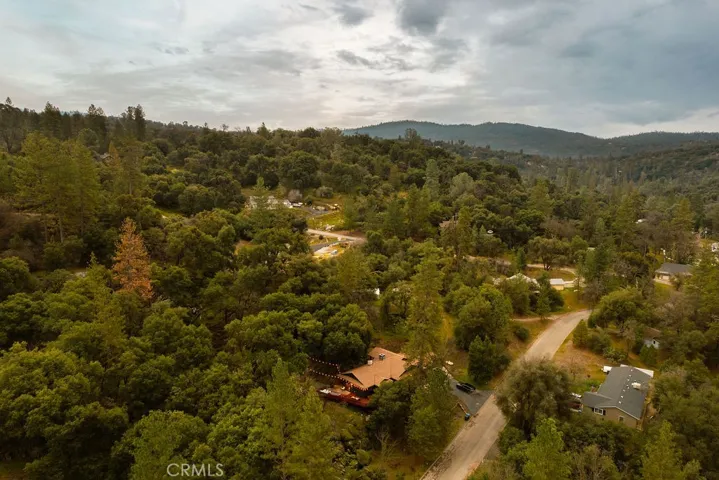 39623 Pierce Lake Drive, Oakhurst, California 93644