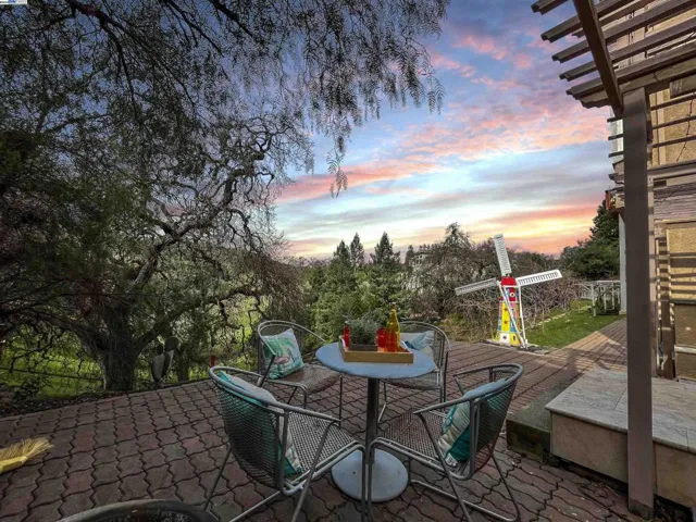 1071 Sunrise Ridge Dr, Lafayette, California 94549
