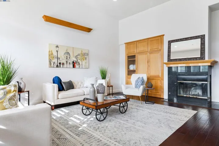 1071 Sunrise Ridge Dr, Lafayette, California 94549
