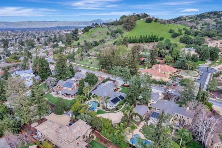 16171 Short Road, Los Gatos, California 95032