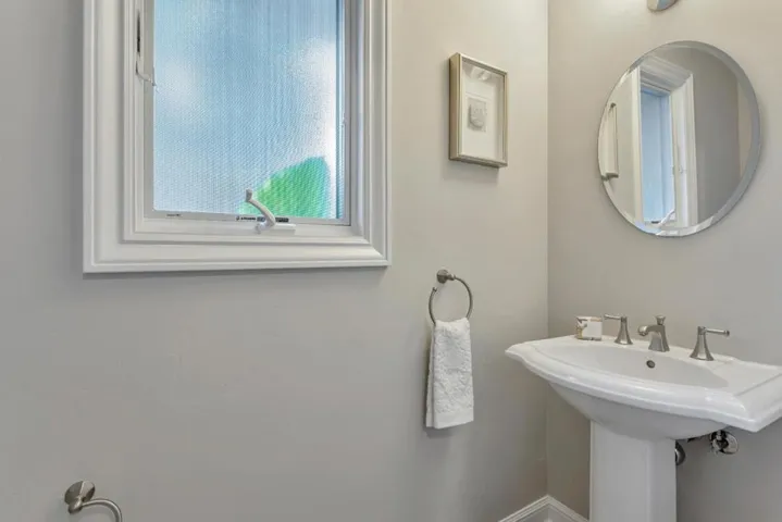 16171 Short Road, Los Gatos, California 95032