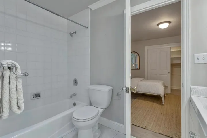 16171 Short Road, Los Gatos, California 95032