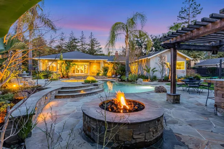 16171 Short Road, Los Gatos, California 95032