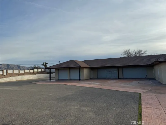 18785 Valencia Court, Hesperia, California 92345