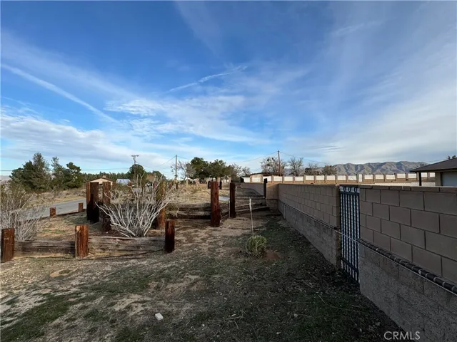 18785 Valencia Court, Hesperia, California 92345