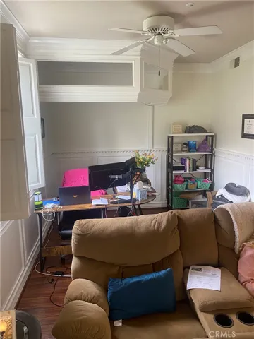 Wet bar / Downstairs office