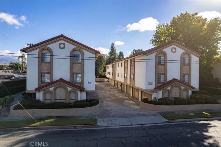 810 S Citrus Avenue, Azusa, California 91702