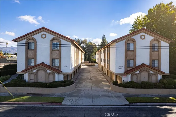810 S Citrus Avenue, Azusa, California 91702