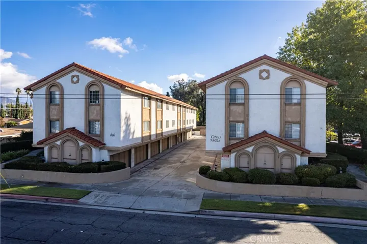 810 S Citrus Avenue, Azusa, California 91702