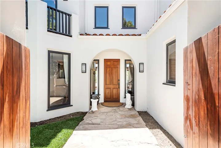 1280 Morningside Drive, Laguna Beach, California 92651