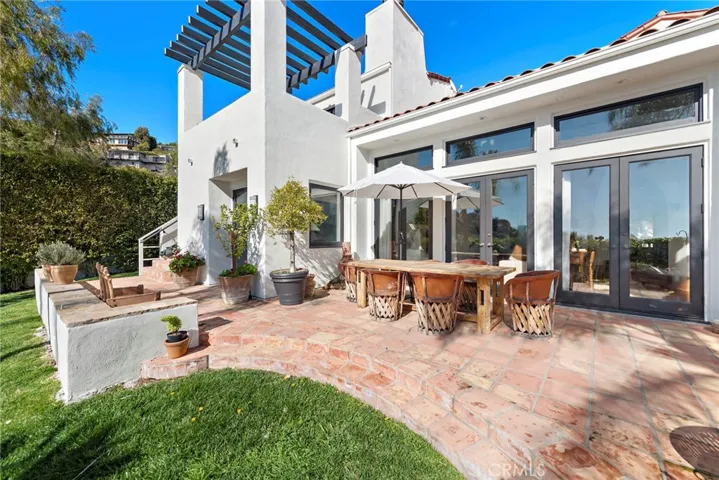 1280 Morningside Drive, Laguna Beach, California 92651