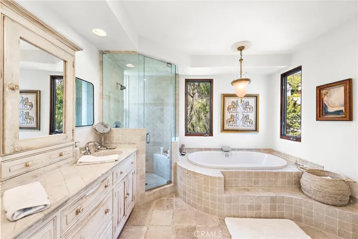 1280 Morningside Drive, Laguna Beach, California 92651