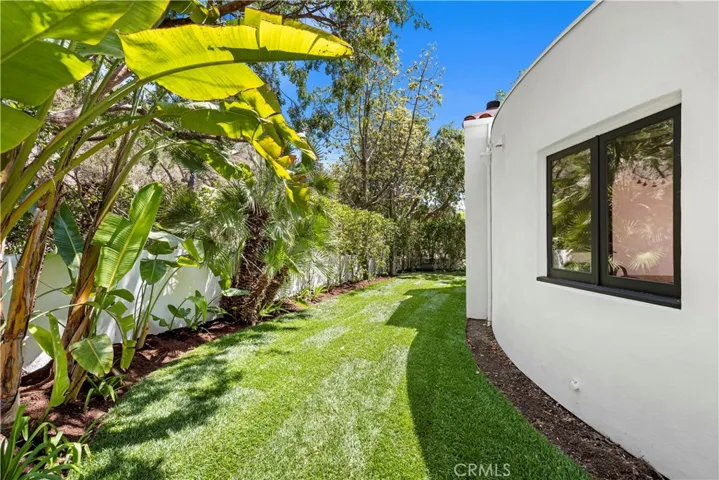 1280 Morningside Drive, Laguna Beach, California 92651