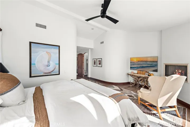 1280 Morningside Drive, Laguna Beach, California 92651