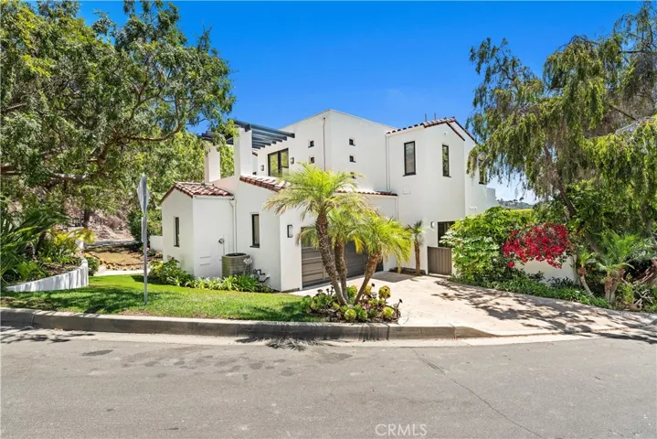 1280 Morningside Drive, Laguna Beach, California 92651