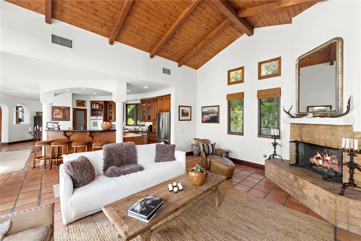 1280 Morningside Drive, Laguna Beach, California 92651