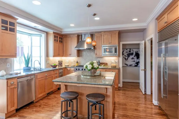 10496 Manzanita Court, Cupertino, California 95014