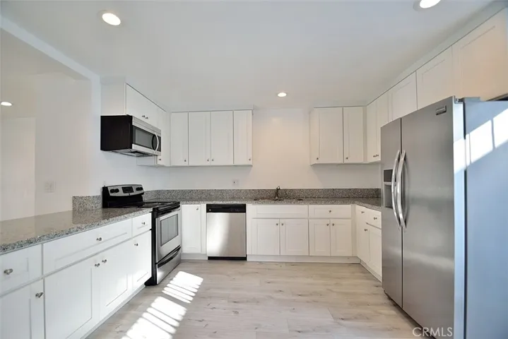 212 Arena Street 1, El Segundo, California 90245