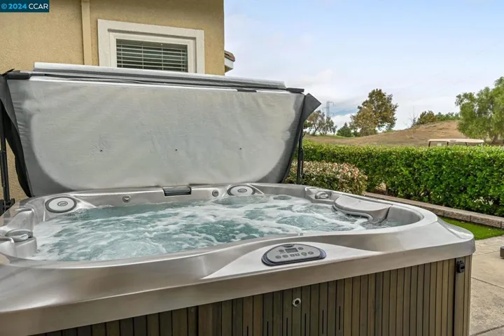 1084 Bountiful Way, Brentwood, California 94513