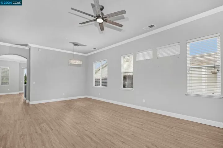 1084 Bountiful Way, Brentwood, California 94513