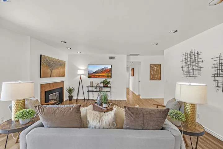 1596 Bonnie Joy Ave, San Jose, California 95129