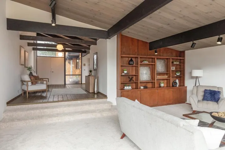 956 N California Avenue, Palo Alto, California 94303