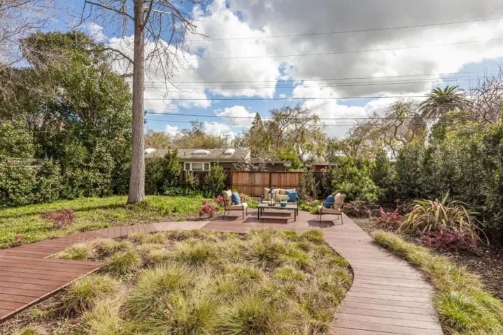 956 N California Avenue, Palo Alto, California 94303