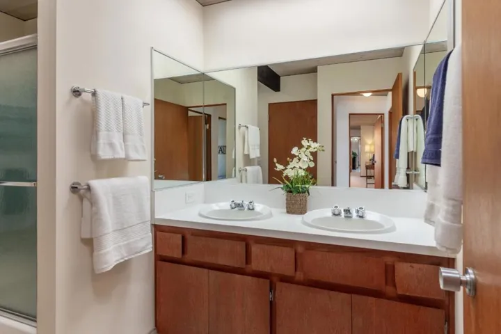 956 N California Avenue, Palo Alto, California 94303
