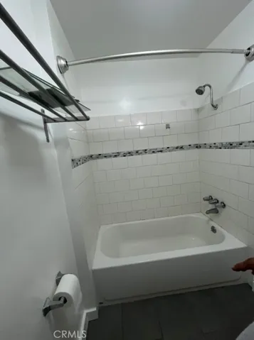 17020 W Sunset Boulevard 5, Pacific Palisades, California 90272