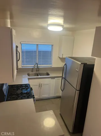 17020 W Sunset Boulevard 5, Pacific Palisades, California 90272