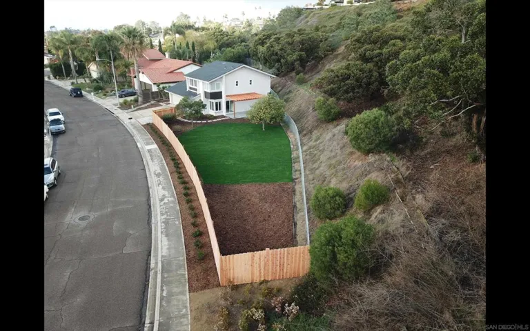 2037 Bulrush Lane, Cardiff By The Sea, California 92007