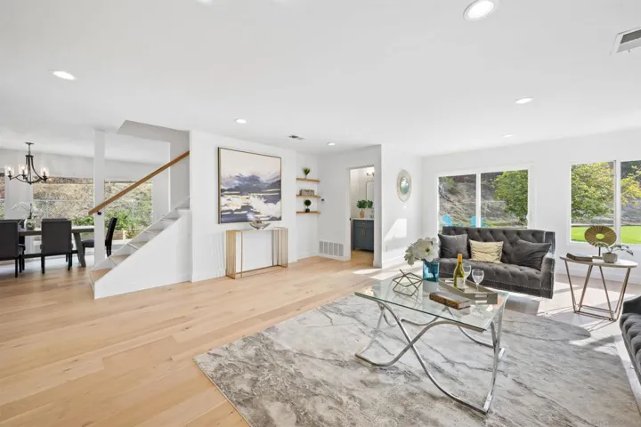 2037 Bulrush Lane, Cardiff By The Sea, California 92007