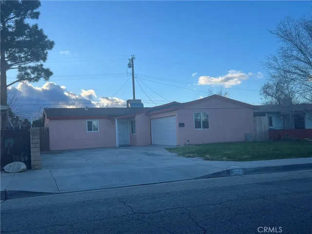 11th street house