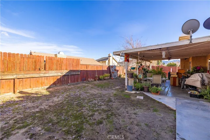 37332 Waterman Avenue, Palmdale, California 93550