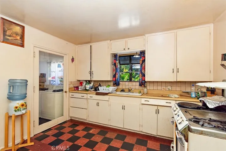 3101 Muscatel Avenue, Rosemead, California 91770