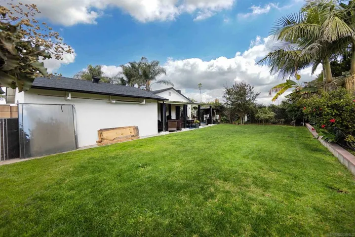 8171 Orangewood Ave, Stanton, California 90680