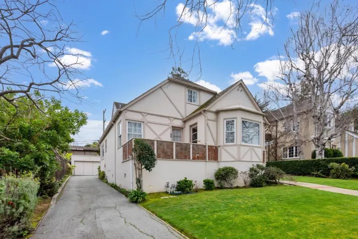 425 Fairfax Avenue, San Mateo, California 94402